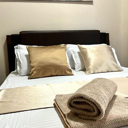 Studio At 81 Newport Boulevard Near Naia With Free Access To All Amenities Up To 2 Pax Manila Eksteriør billede