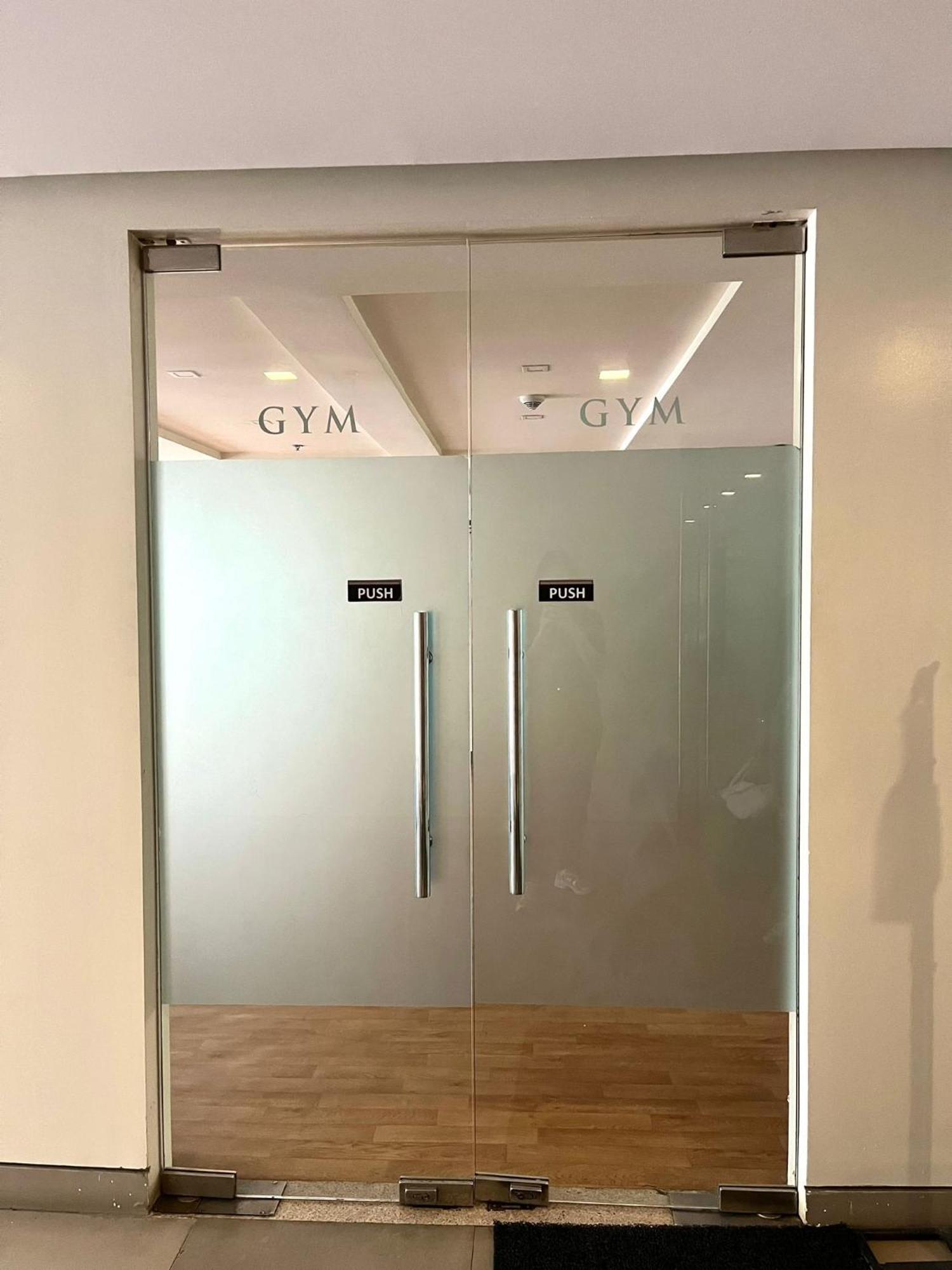 Studio At 81 Newport Boulevard Near Naia With Free Access To All Amenities Up To 2 Pax Manila Eksteriør billede