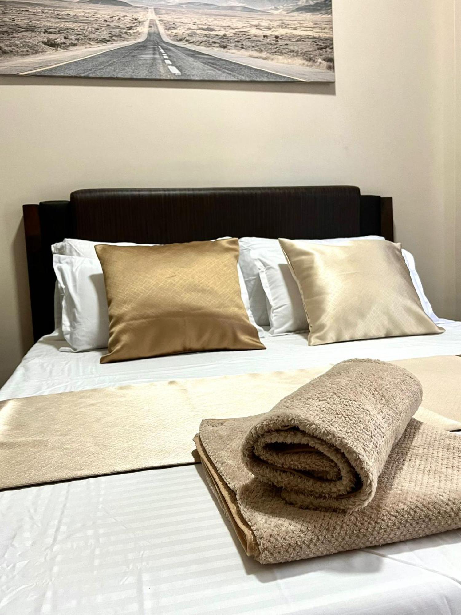 Studio At 81 Newport Boulevard Near Naia With Free Access To All Amenities Up To 2 Pax Manila Eksteriør billede